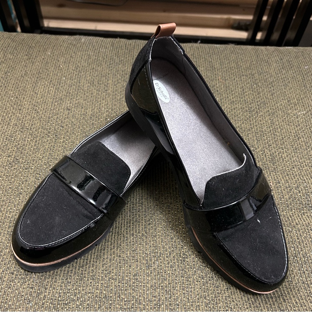 Dr. Scholls NWOT patent loafers